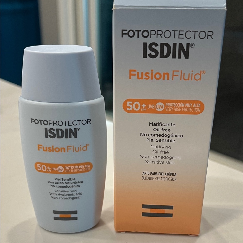 ISDIN Fusion Fluid SPF 50+ Suncare